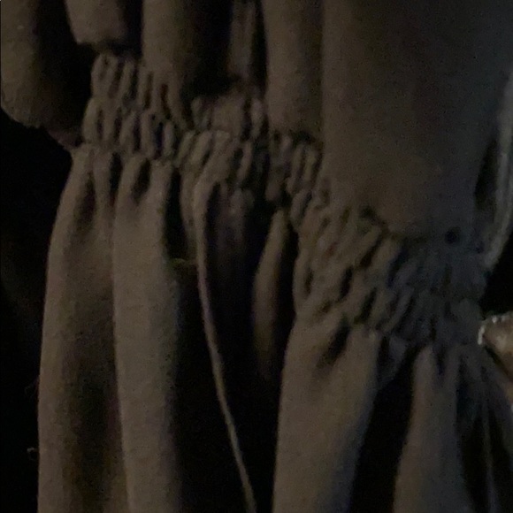 Brand new ruffle top - Picture 4 of 4